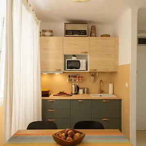 With Private Parking Apartment