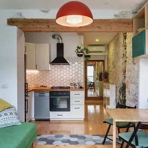 Forum Apartment