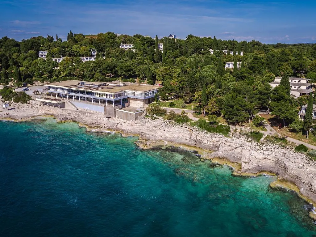 Splendid Resort Pula 3*,  Chorvatsko