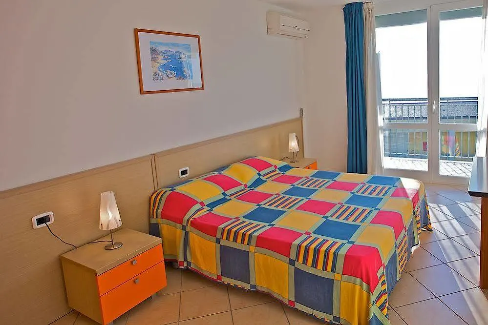 Splendid Resort Pula 3*,